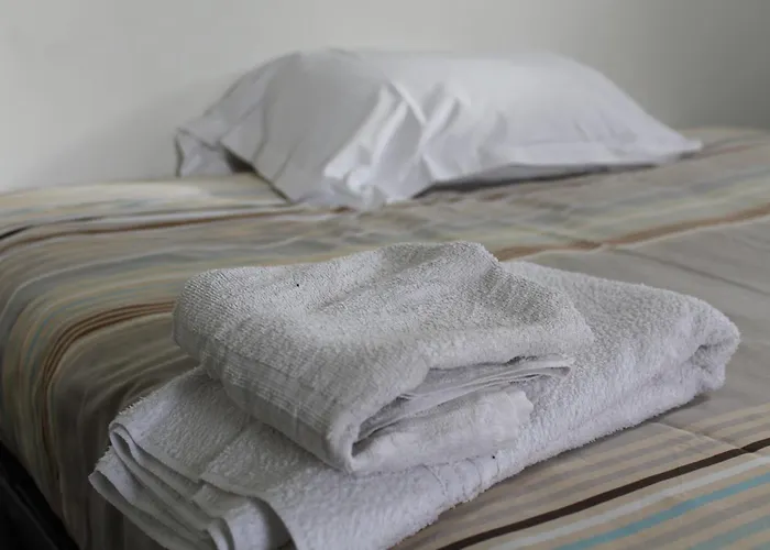 Et Restaurant De La Gare Torigny-les-villes فندق